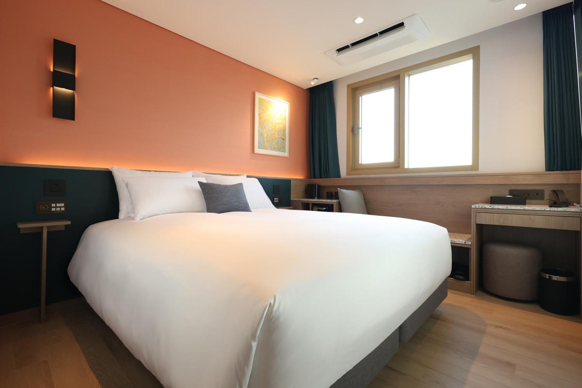 Hotel New Blanc Myeongdong Seoul