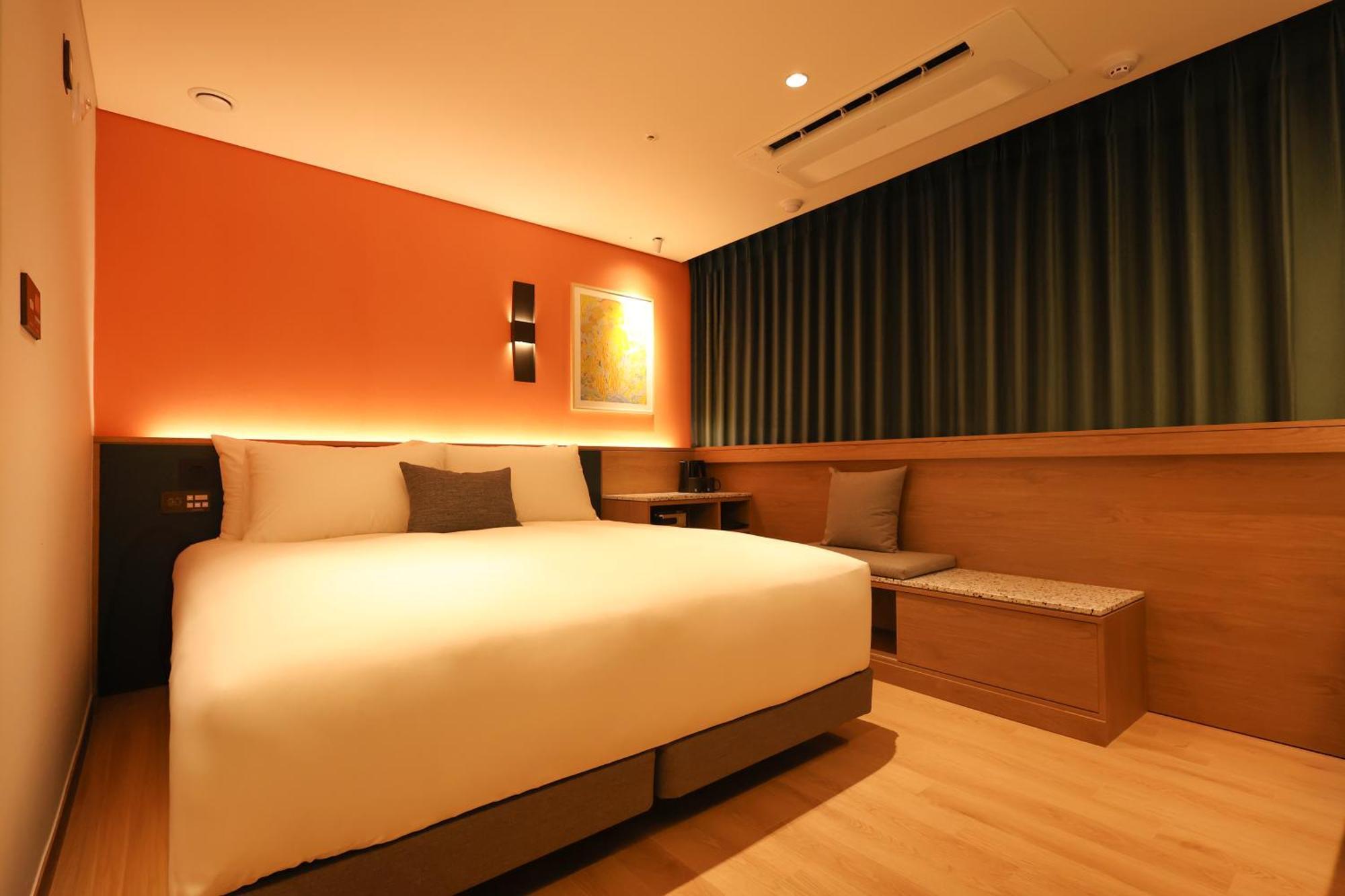 New Blanc Myeongdong 4*