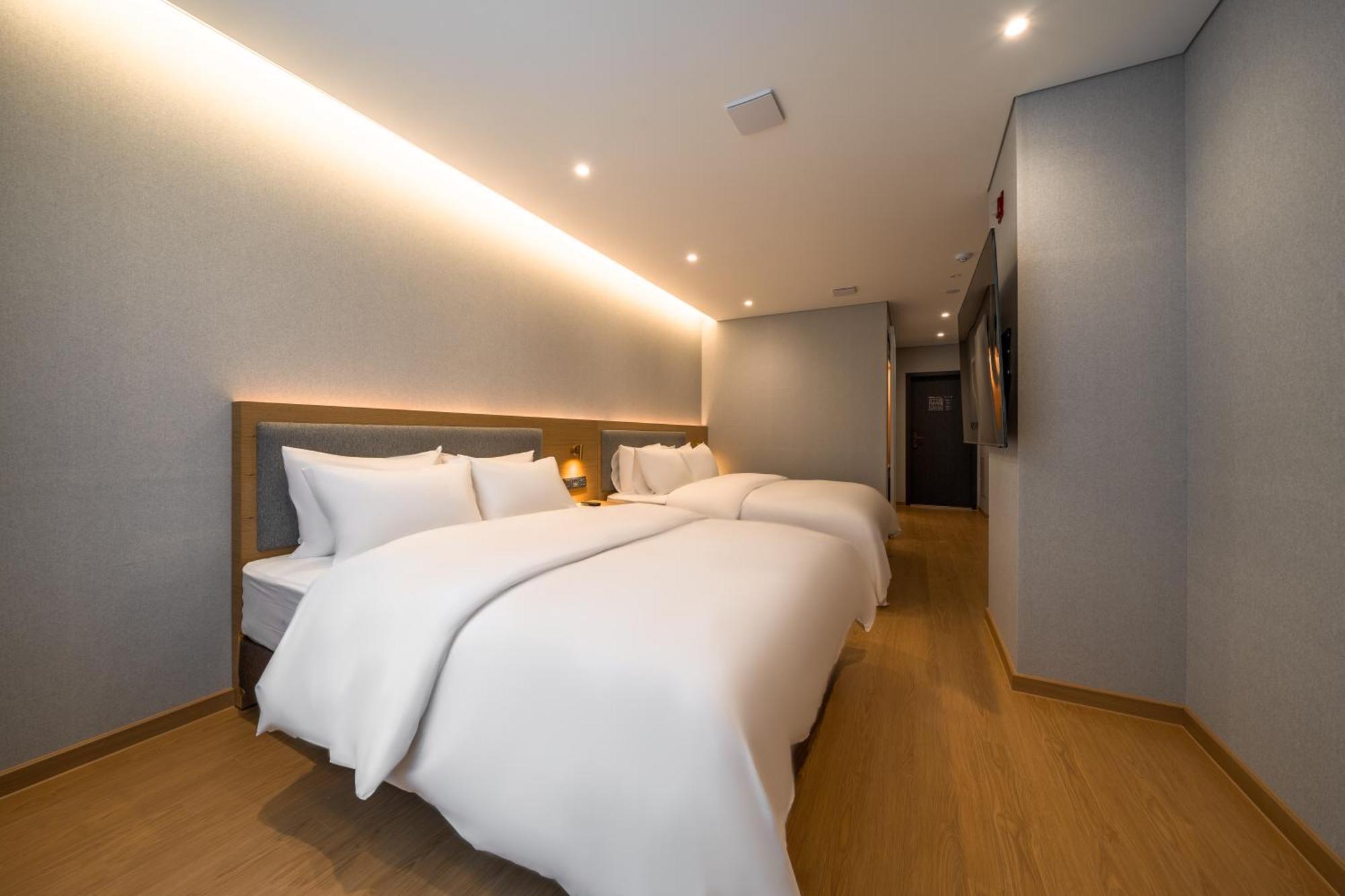Comfort Yeouido 3*