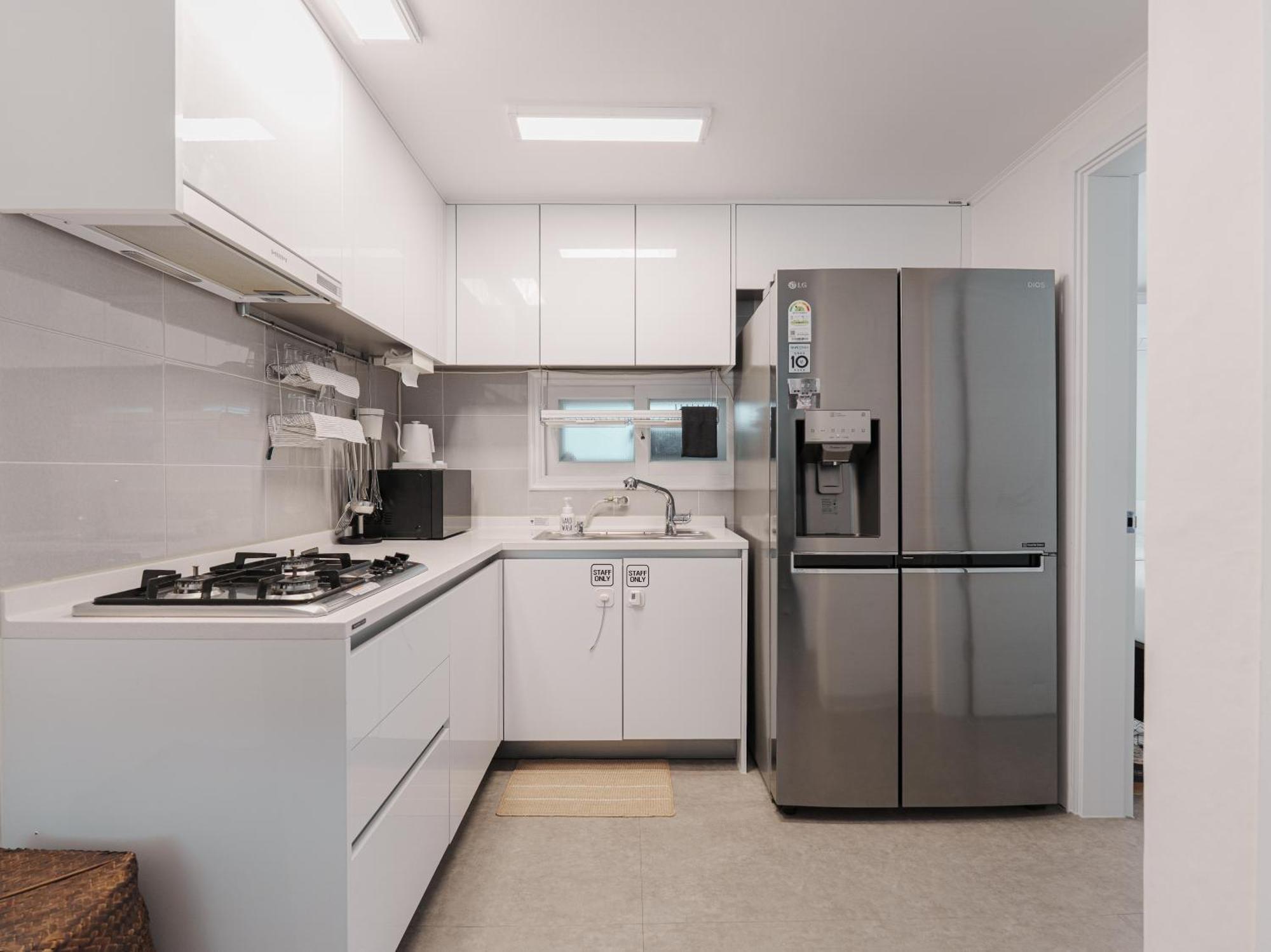 Hyun - 3r Sb5min, Free Parking, Luggage Storage Apartment *