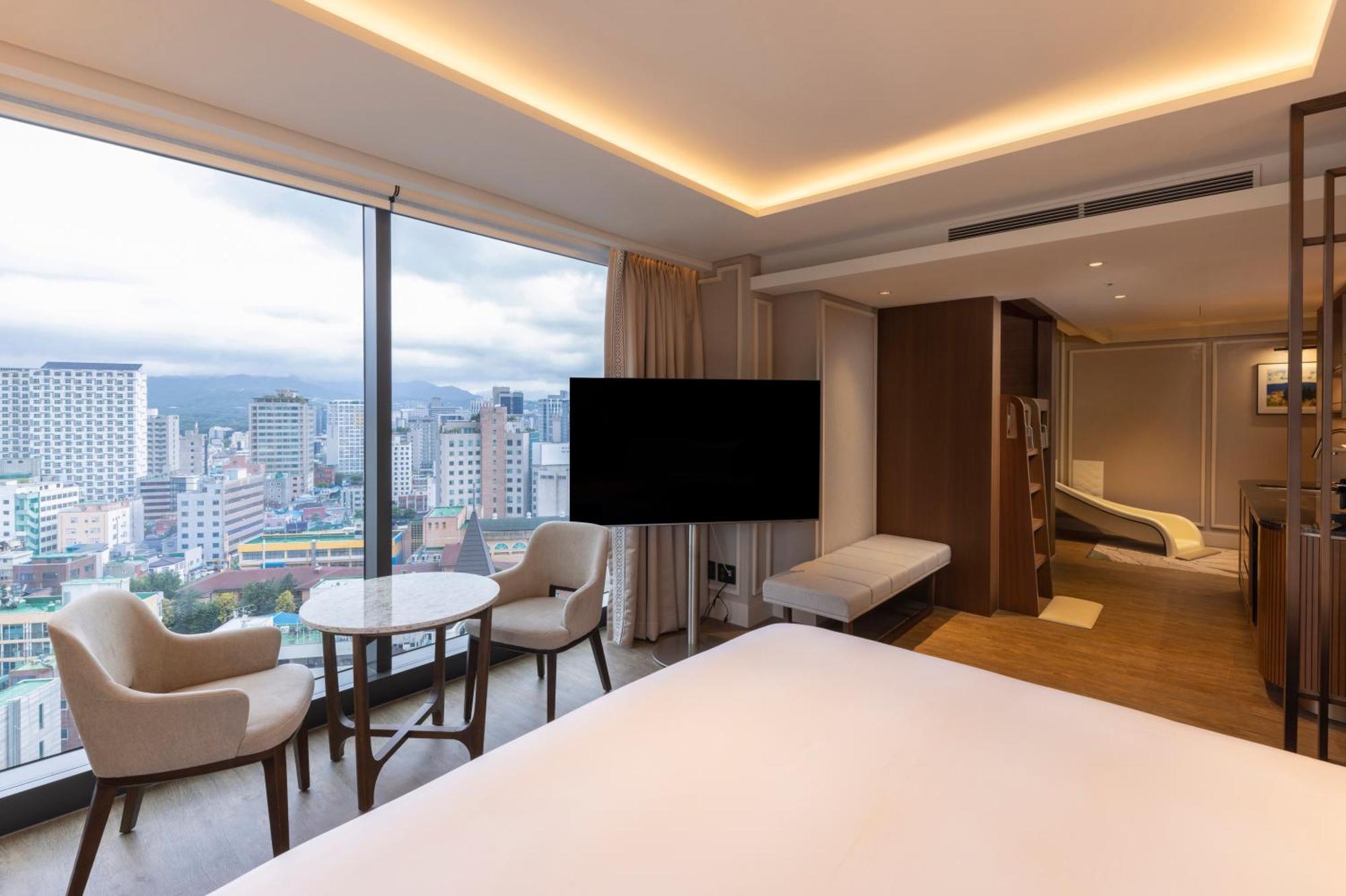 Hotel The Ambassador - A Pullman