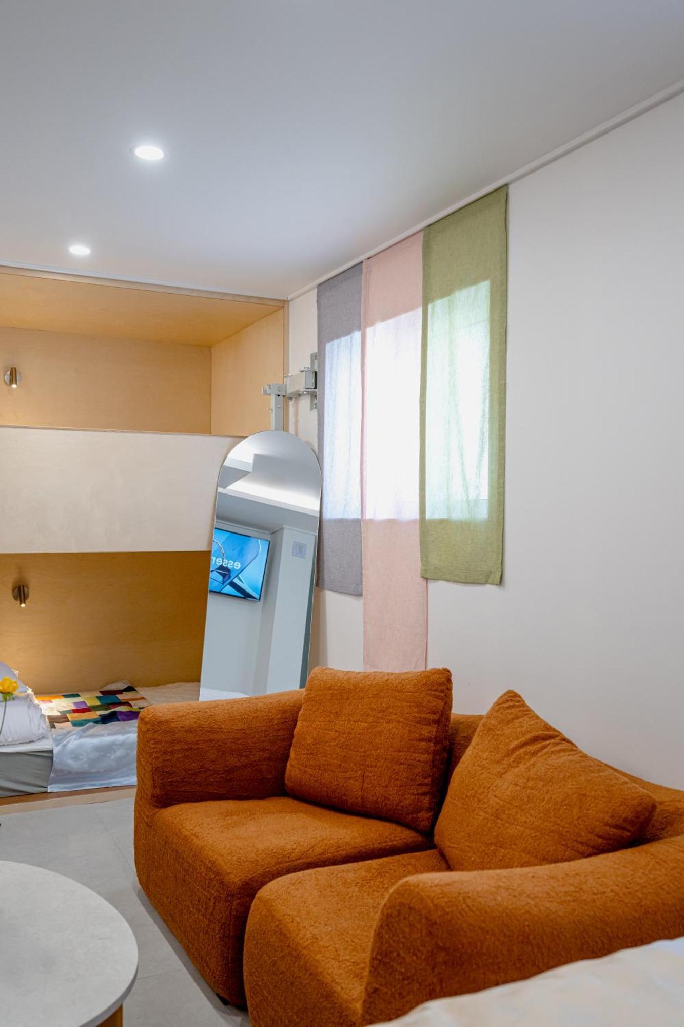 Ikseon Atelier Seoul