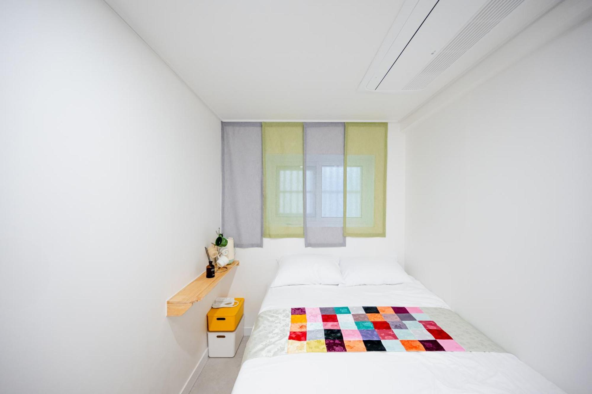 Ikseon Atelier