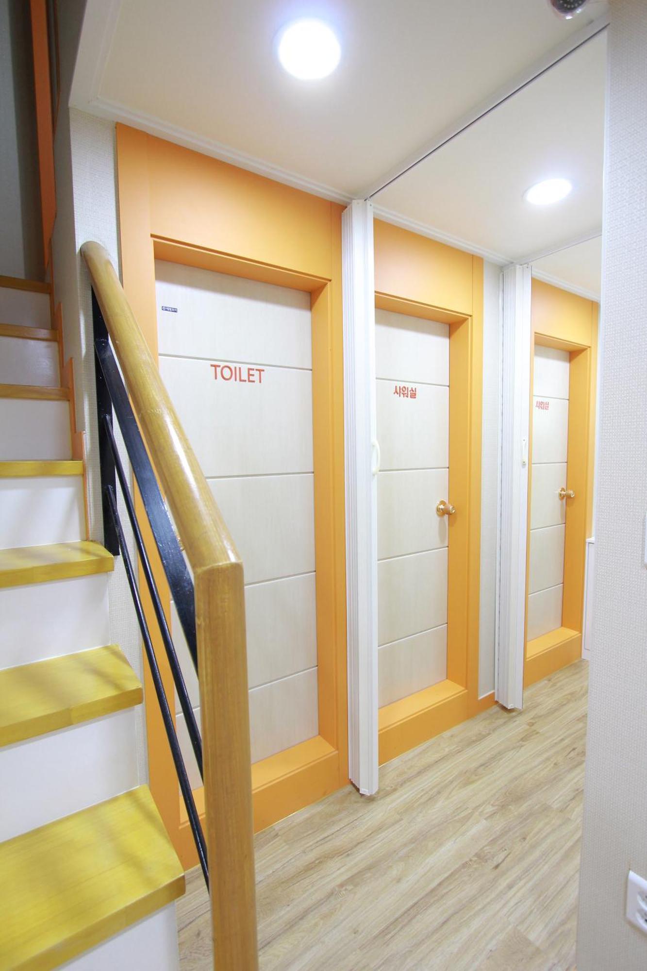 Hongdae Guesthouse Cocon Stay - Female Only Homestay *