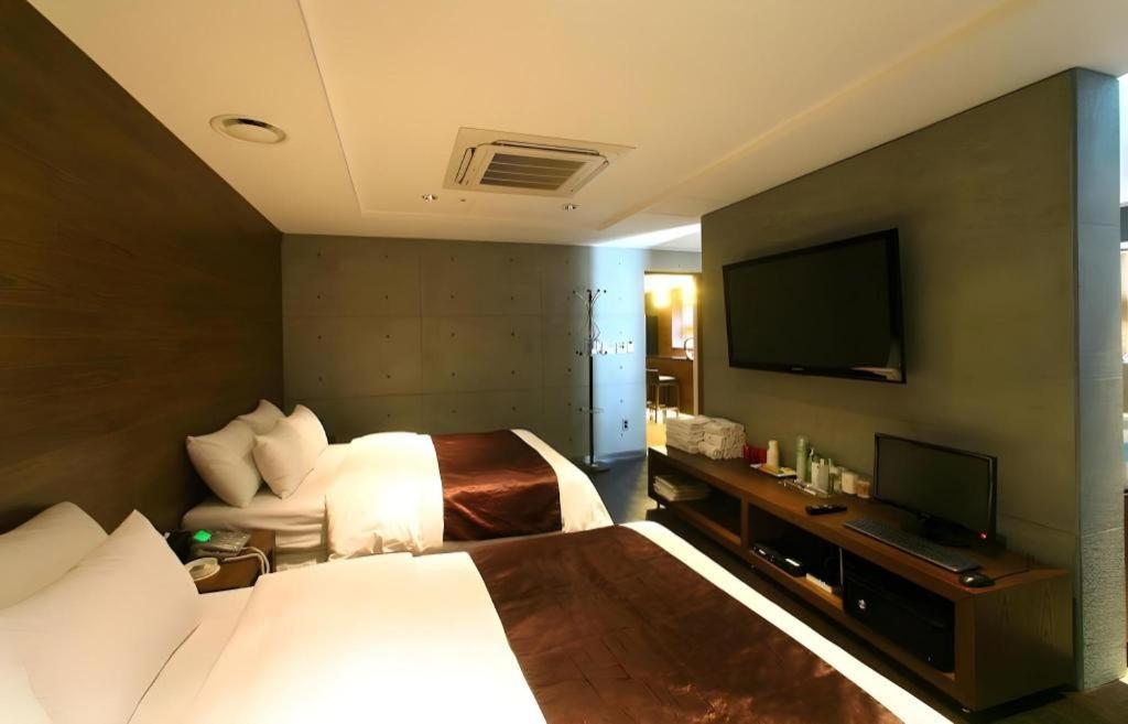 Nox Boutique Motel 3*