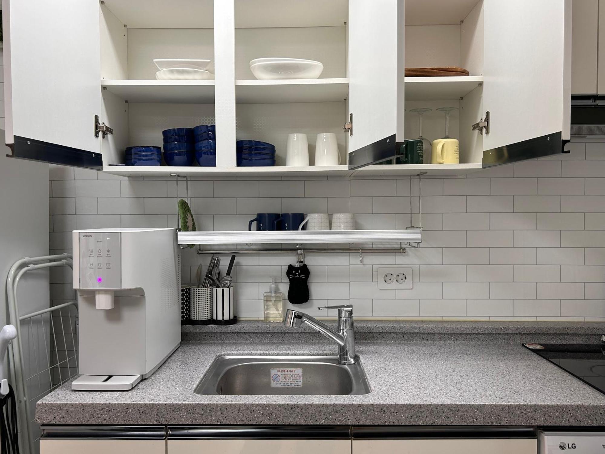 Apartment With Hongdae