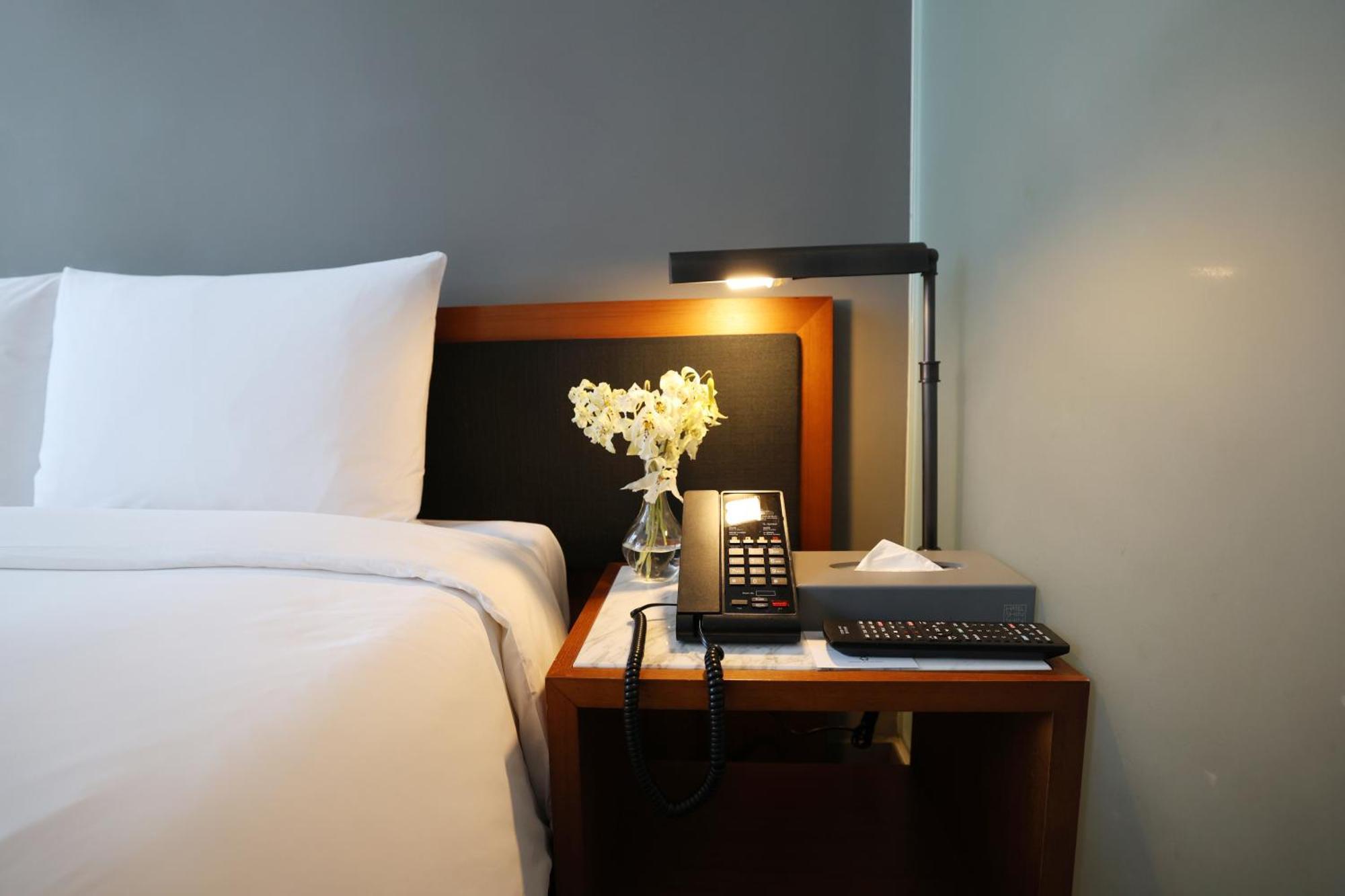 Shinshin Myeongdong Hotel