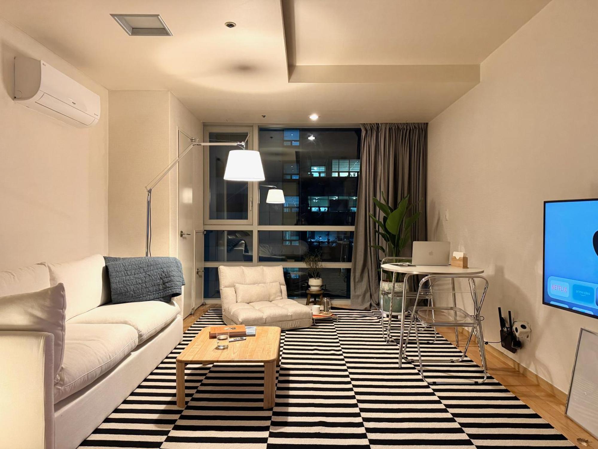 Gangnam Highrise 3 Min To Gangnam Station Seoul