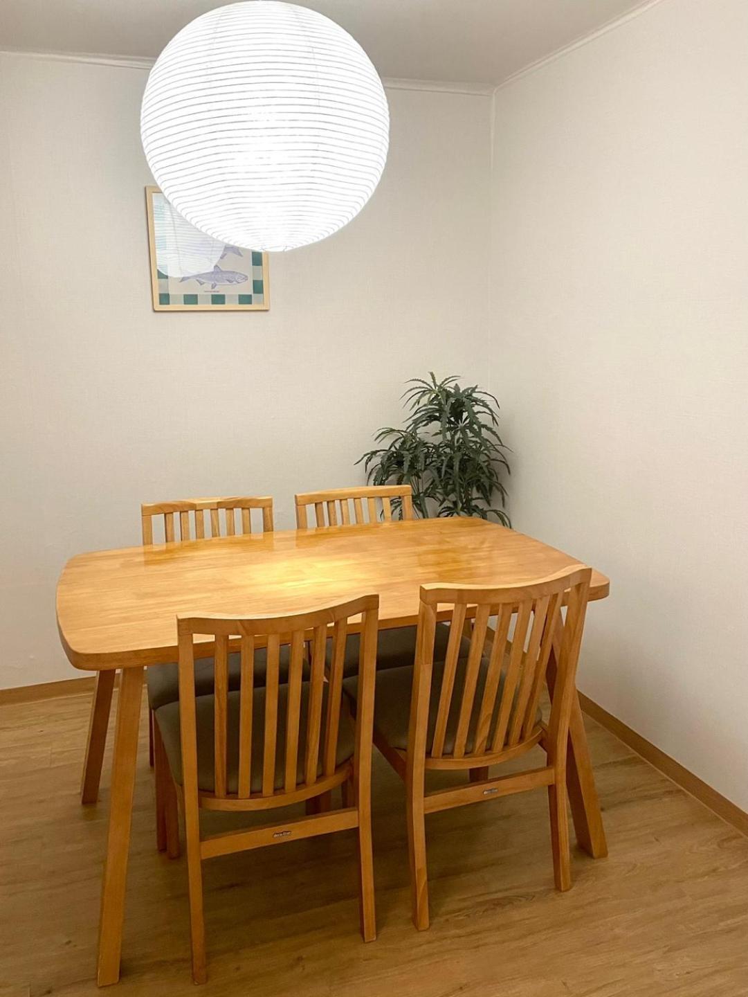 Hapjeong Mangwon Two Apartment *