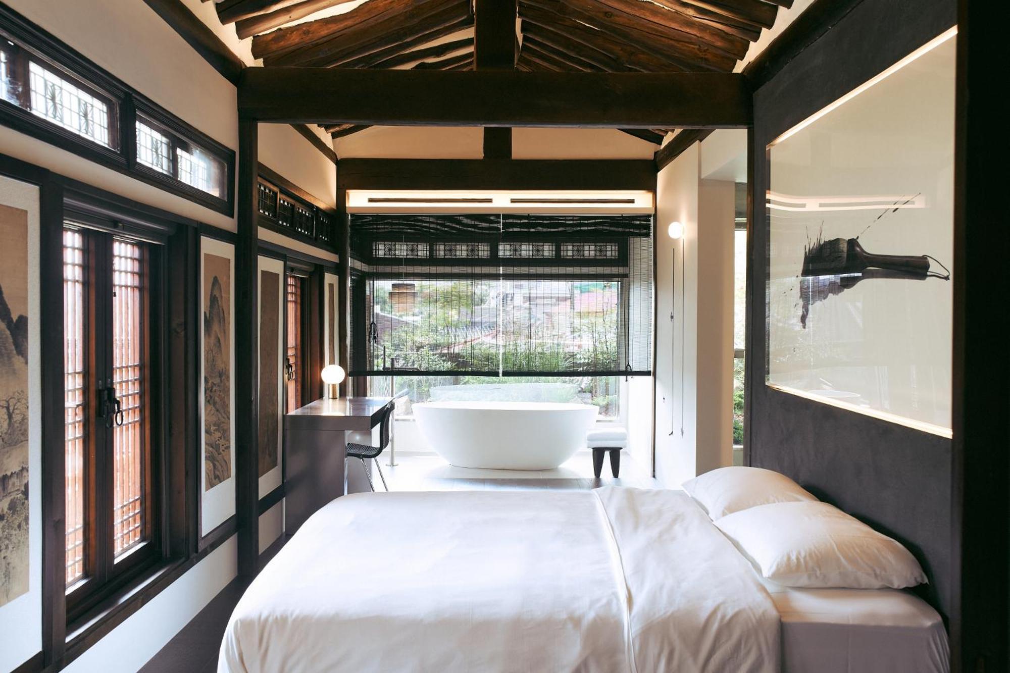 Hotel Nostalgia Hanok Seoul