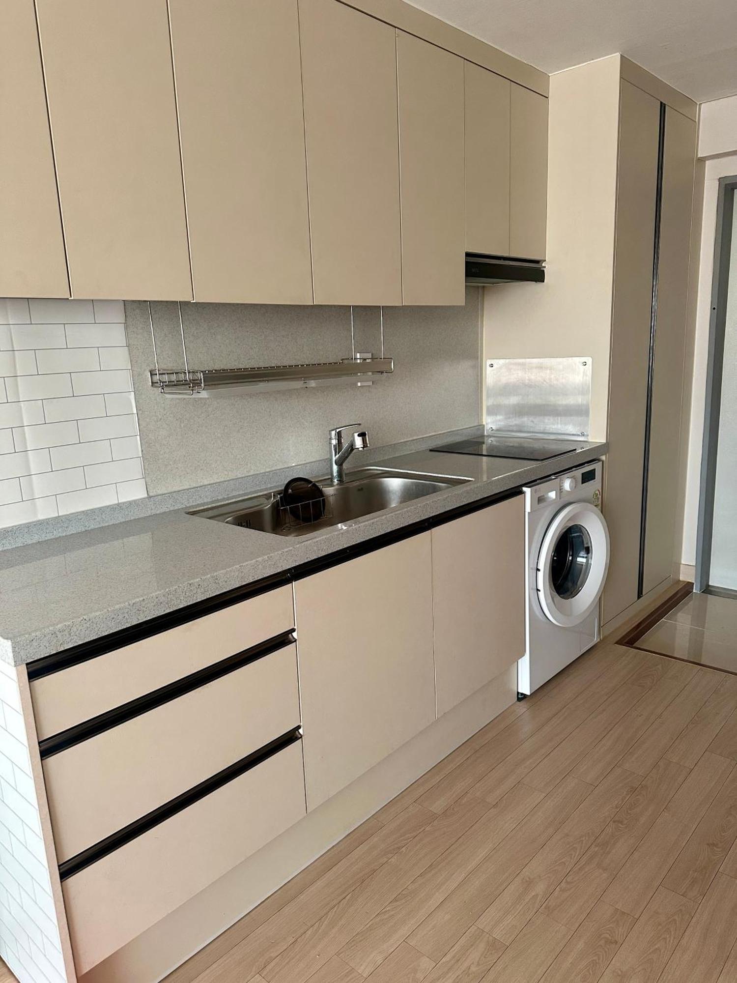 Hongdae Paradise Cityview Apartment