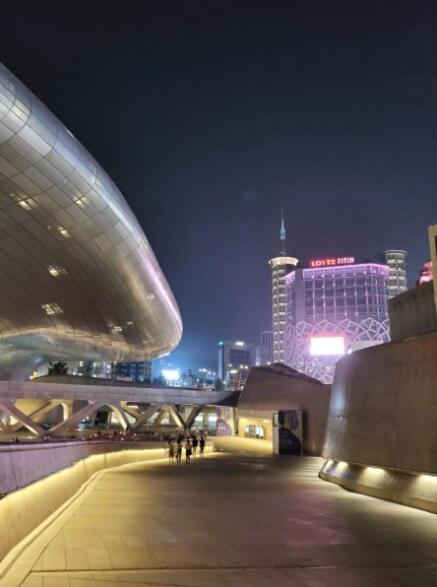W House 201 Seoul