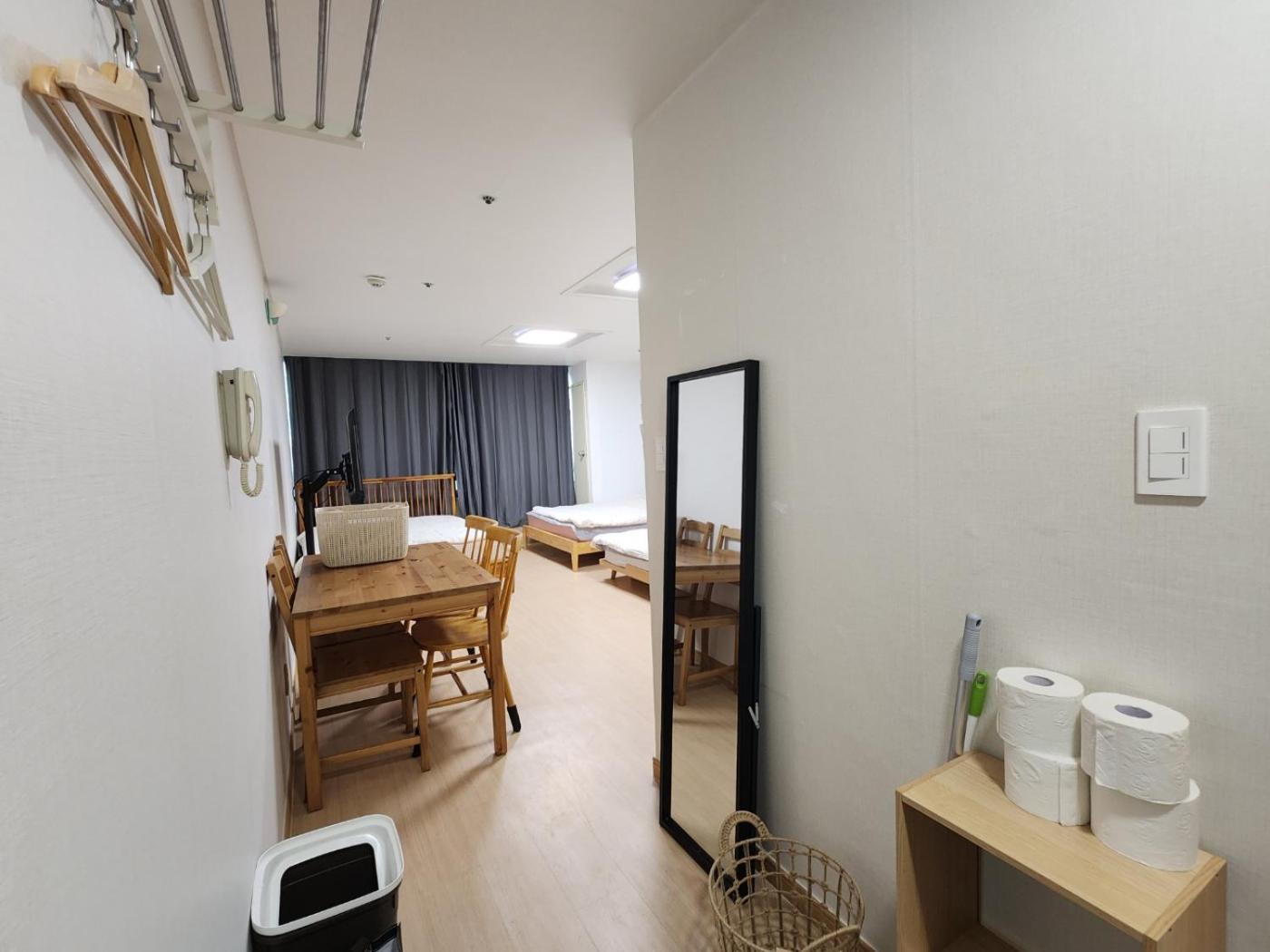 Moon Apartment Seoul