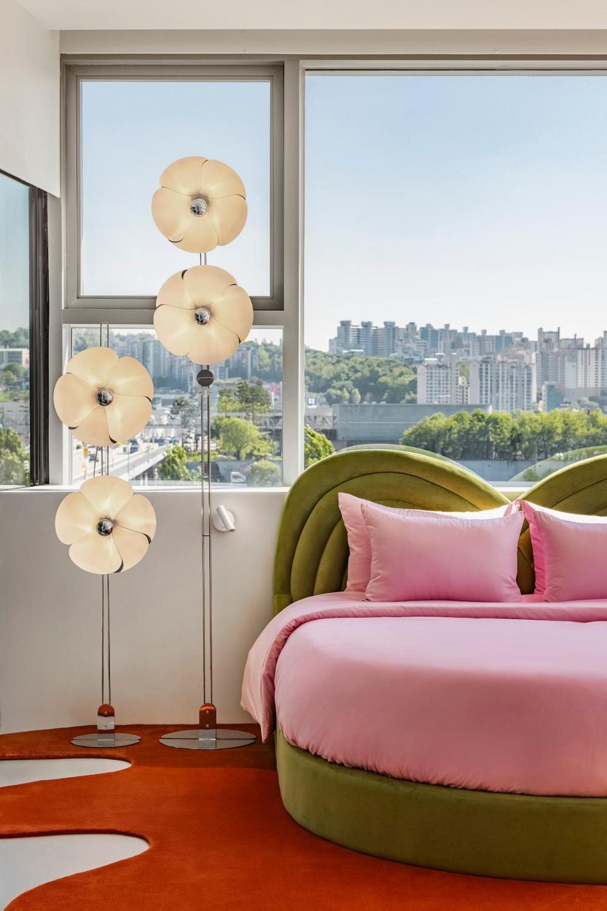 Hotel Sky Hangang Bridge *