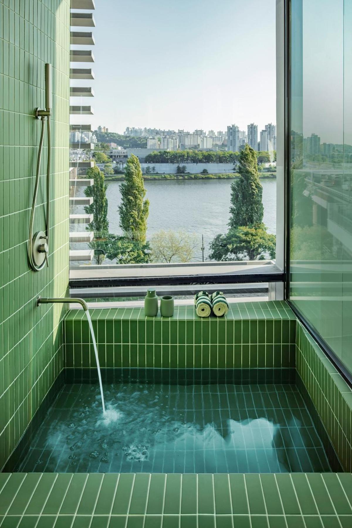 Sky Hangang Bridge Hotel Seoul