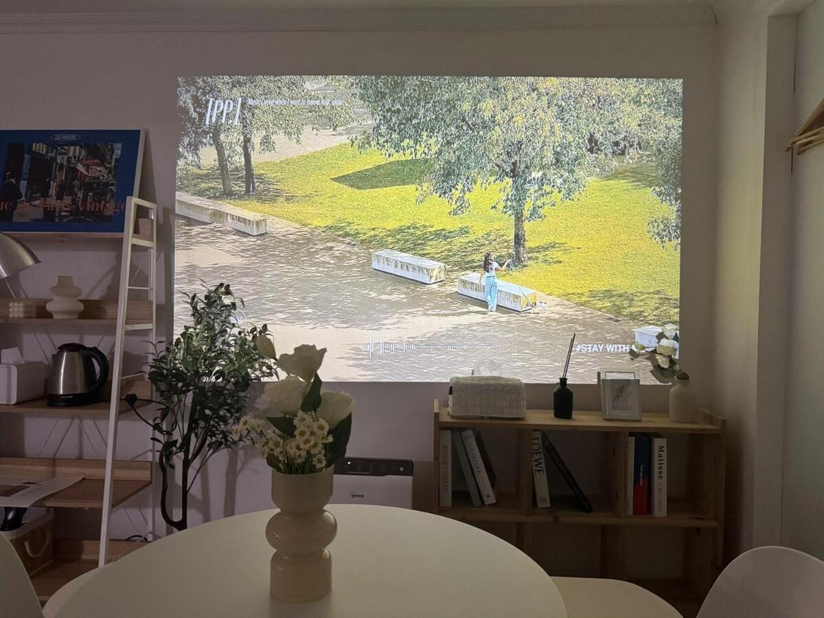 Villa Itaewon Station 10 Minutes,gyeongnidan-gil,itaewon World Food Street,beam Projector,netflix Wifi Seoul