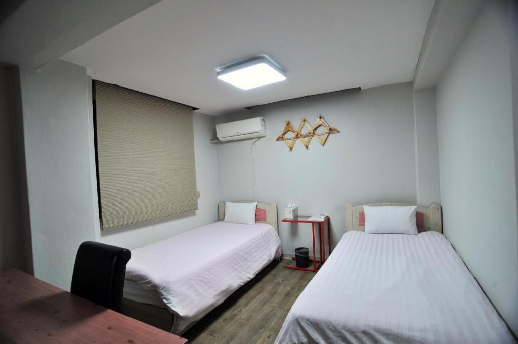 Goodstay Saewha Hostel *