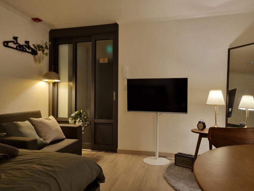 Hug3 Hapjeong Hongdae Nearby High End * Seoul