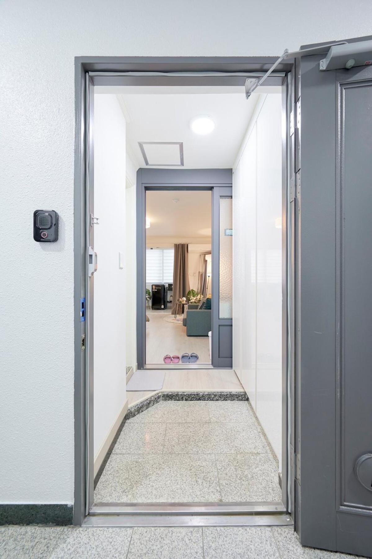 Hug1 Hapjeong Hongdae Nearby High End * Seoul