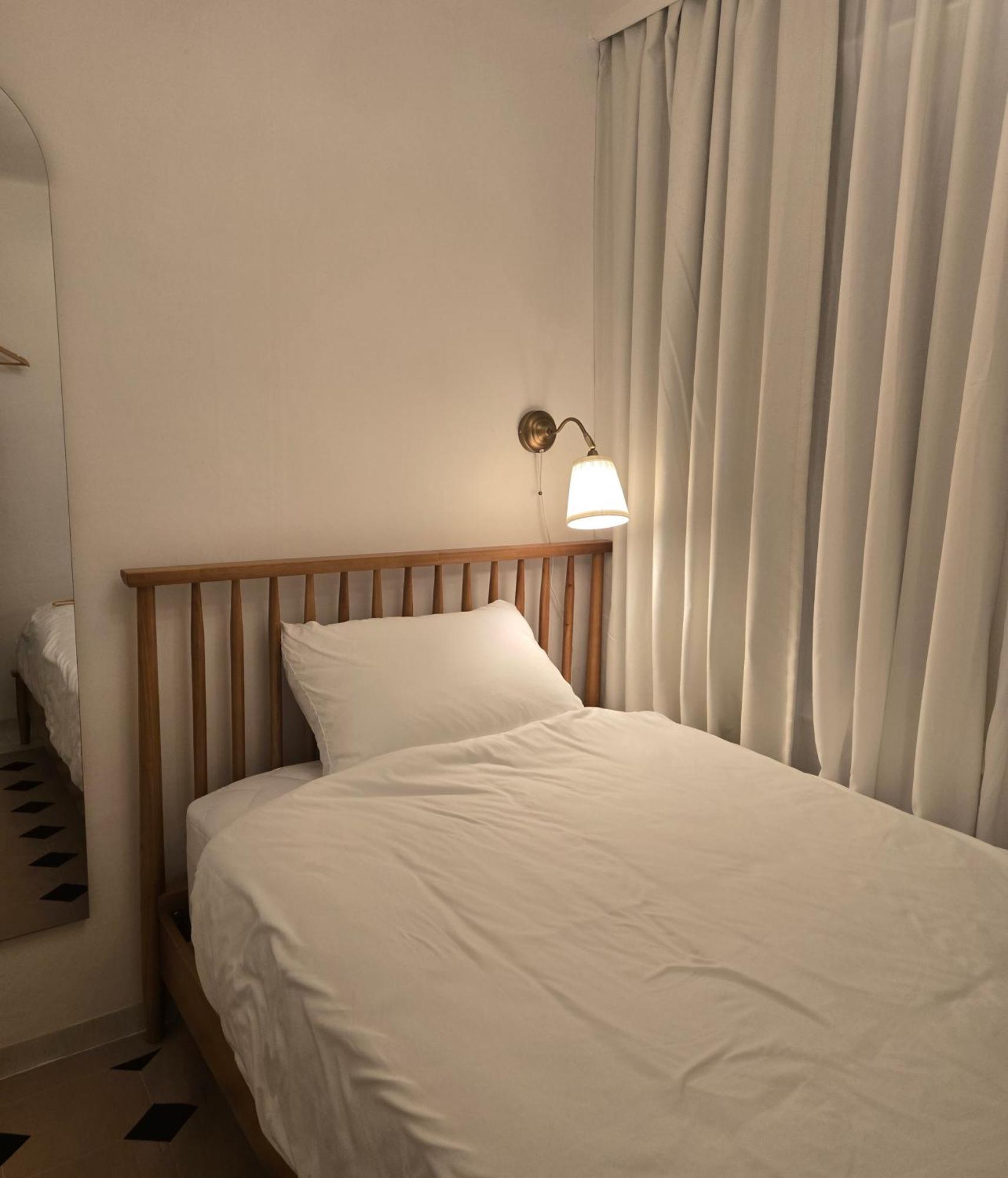 Hongdae House- 3mins To Hongdae Station * Seoul