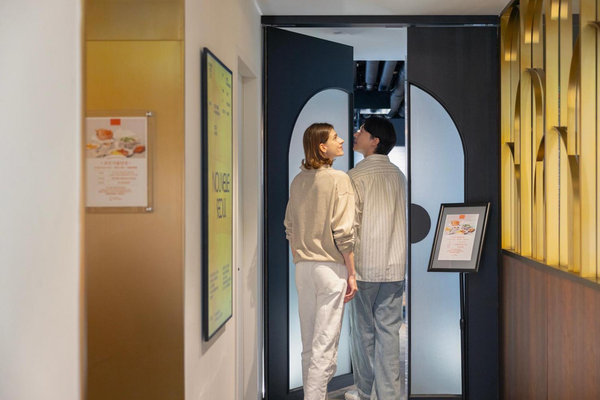 Nouvelle Itaewon By Aank Hotel