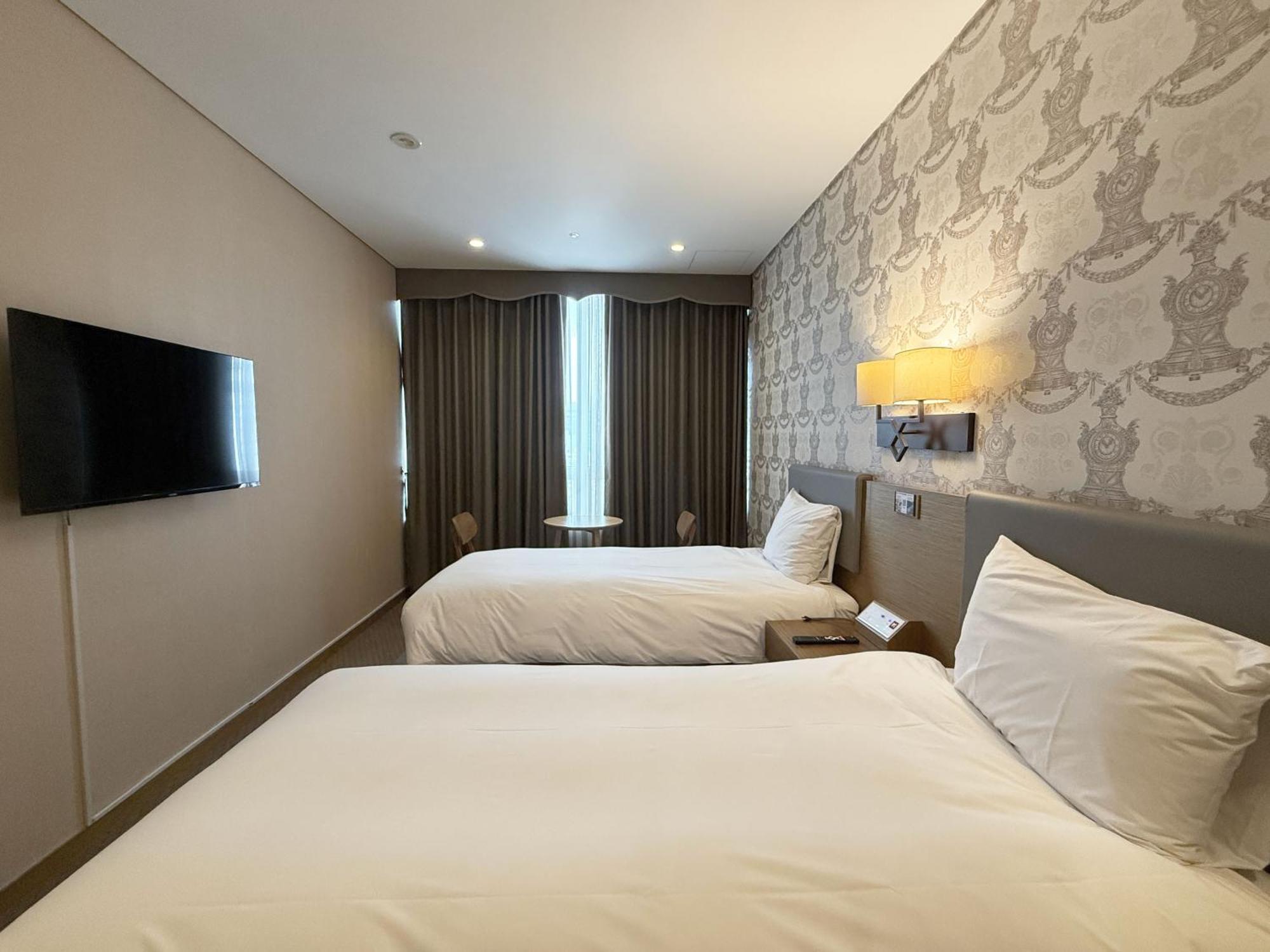 Hotel Mohenic Myeongdong 3*