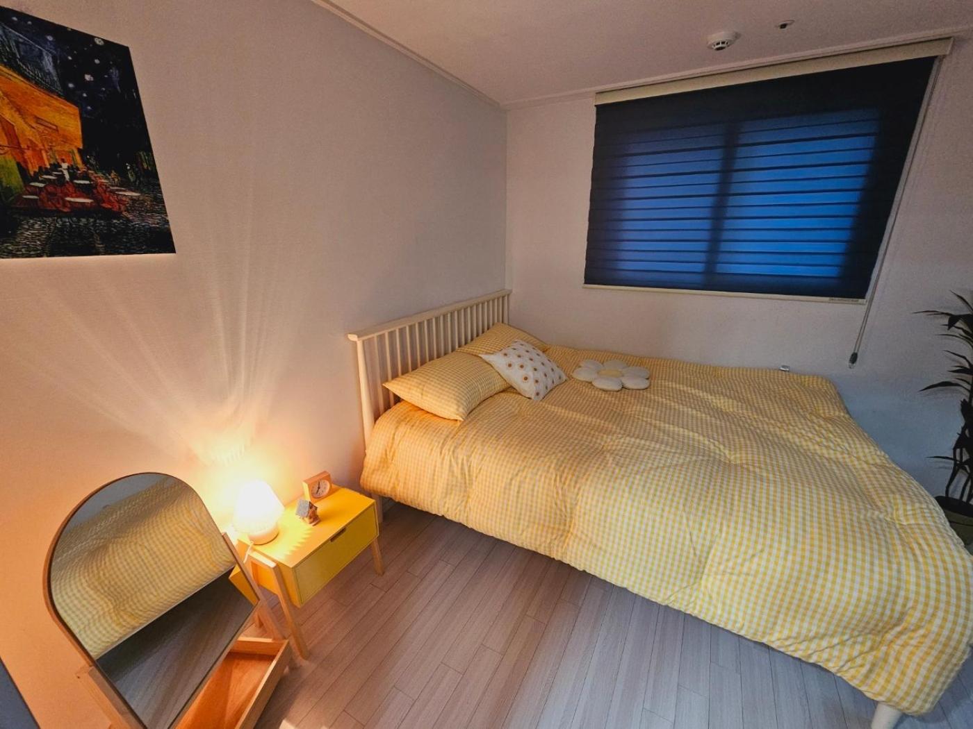 Villa Clean And Stylish Two-room Near Hwagok Station