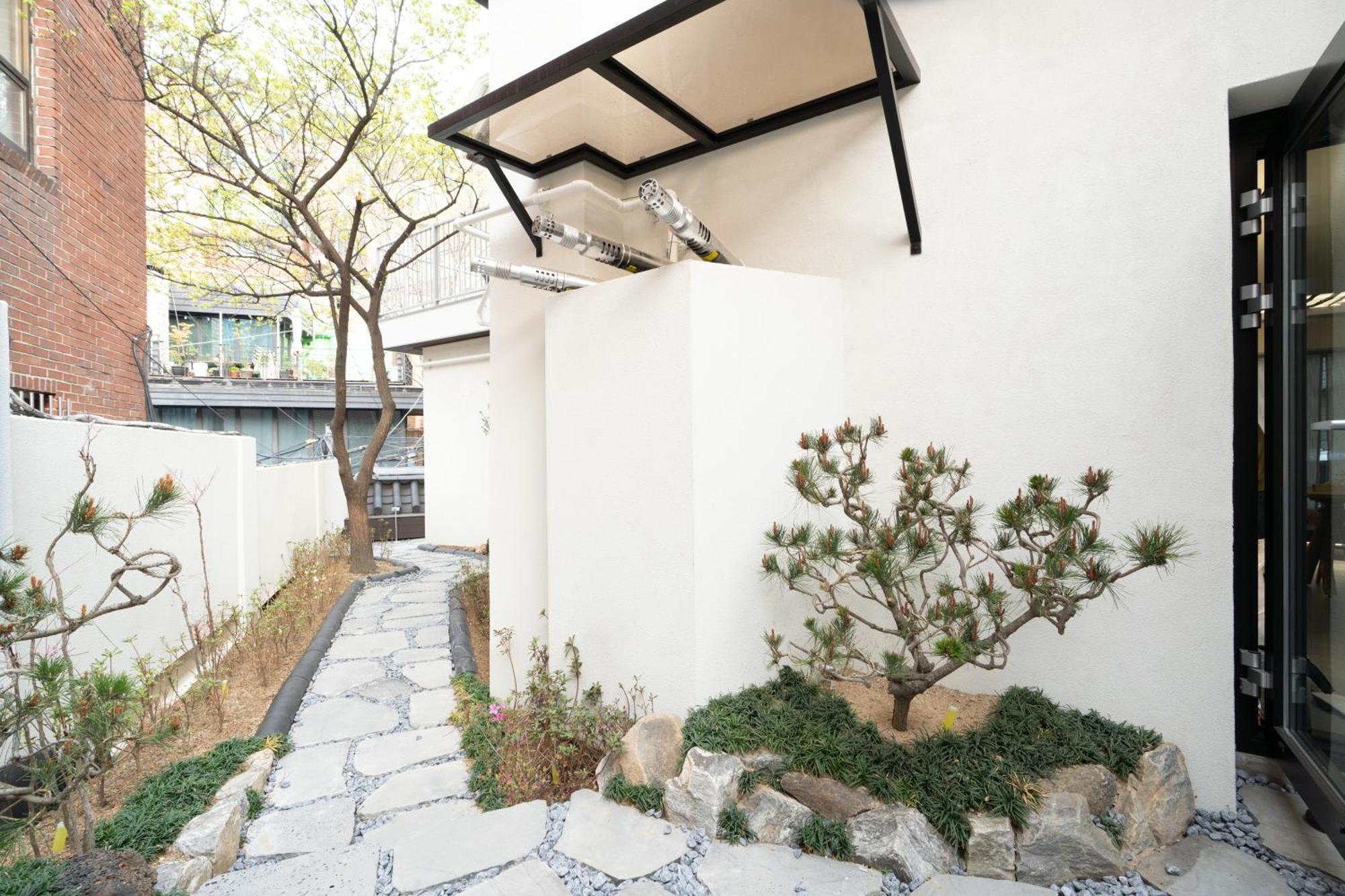 Boro Hanok In Myeongdong Hostel