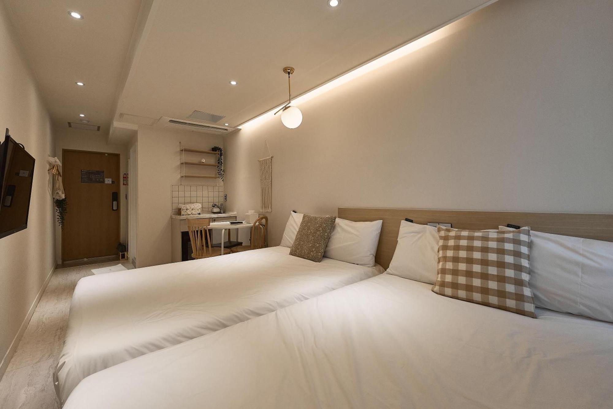 Artravel Aparthotel 2*