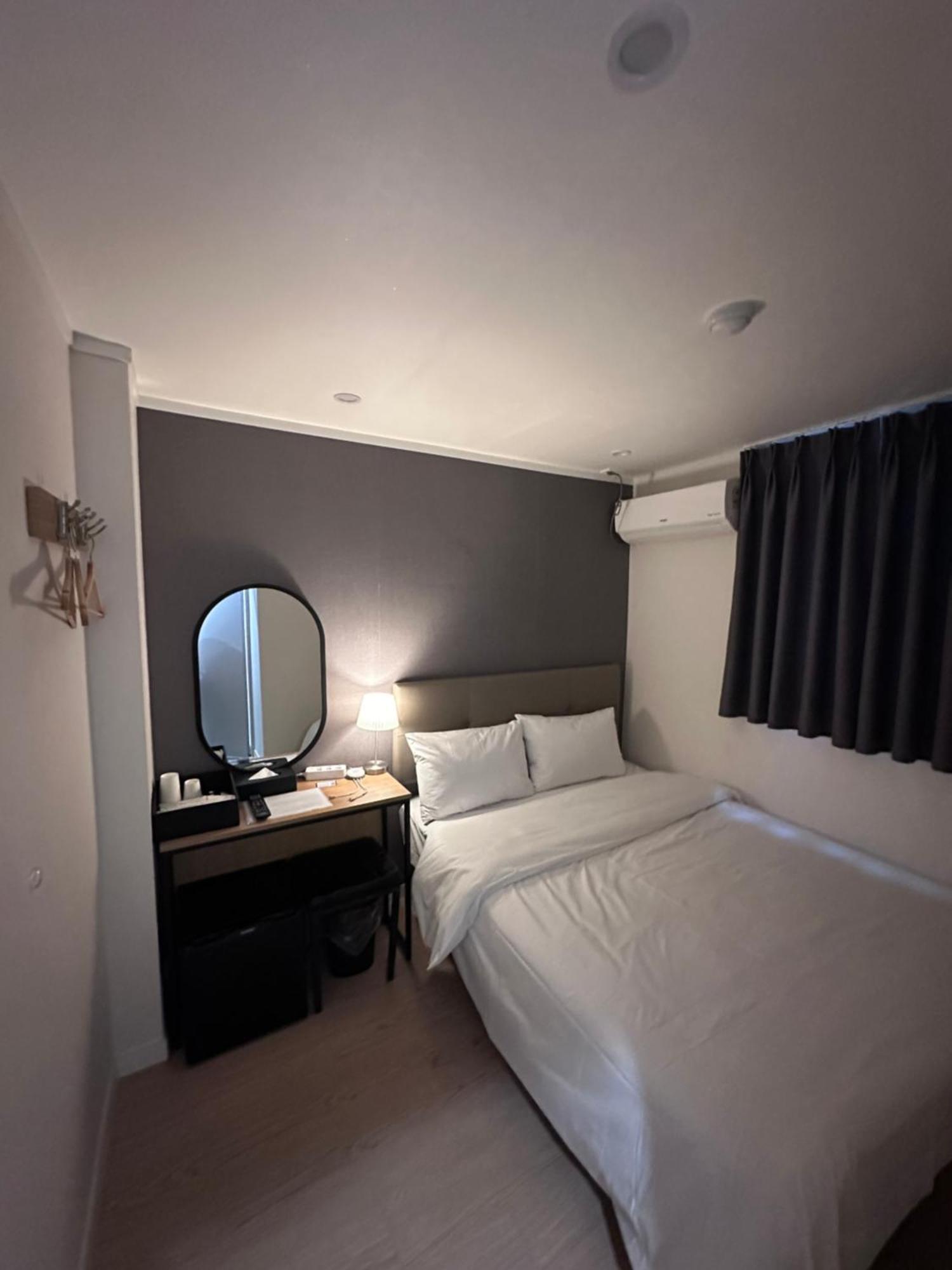 About Dongdaemun Hotel 2*
