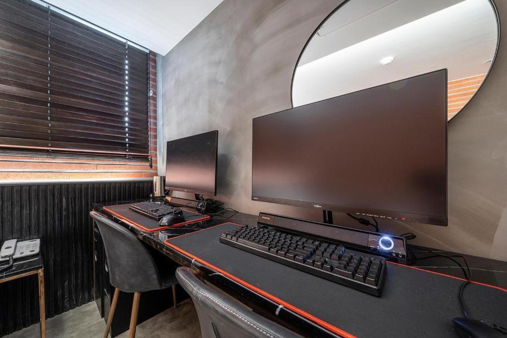 Jongro Hotel Laboum Seoul