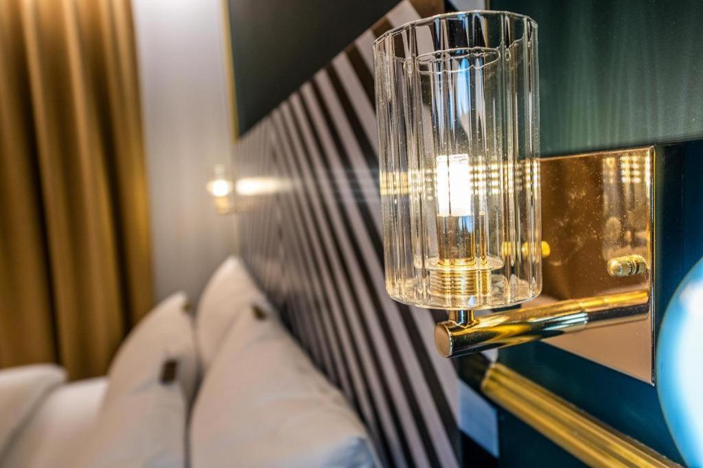 Jongro Hotel Laboum 2*