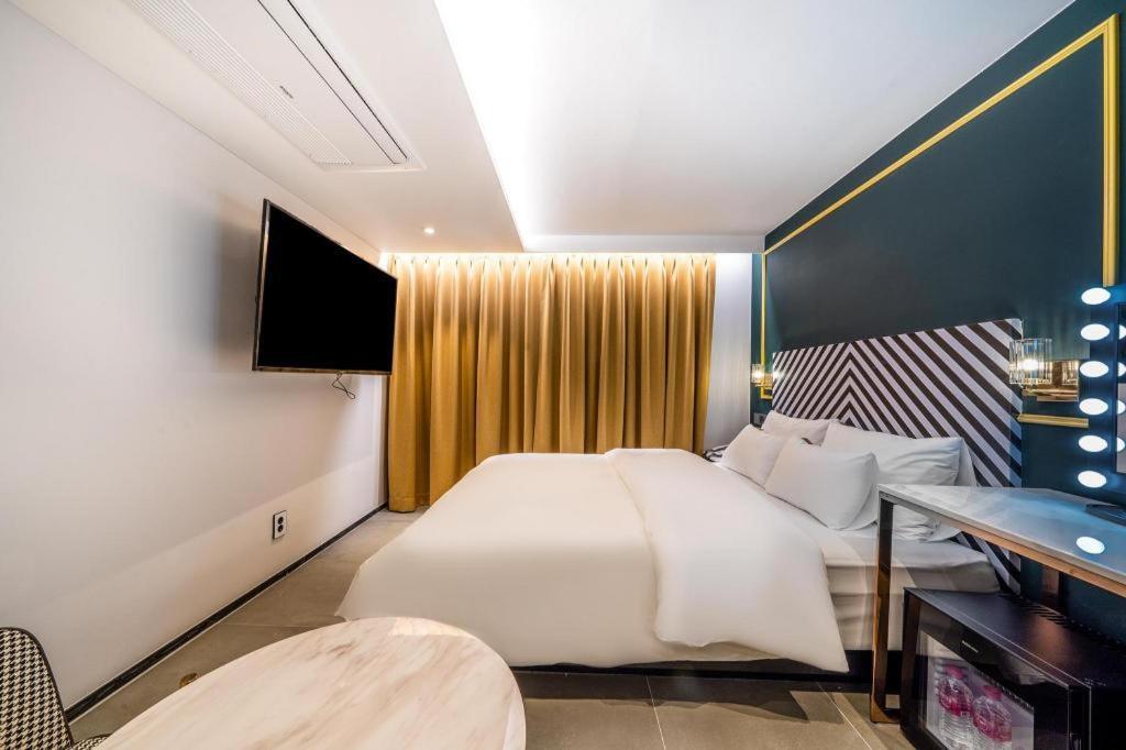 Jongro Hotel Laboum Motel