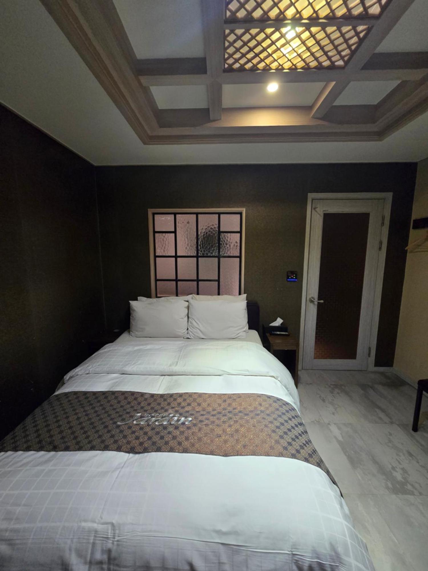 Hotel Yeongdeungpo Jardin