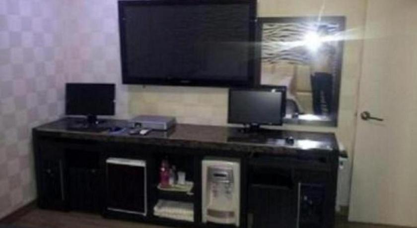 Cs Hotel 2*