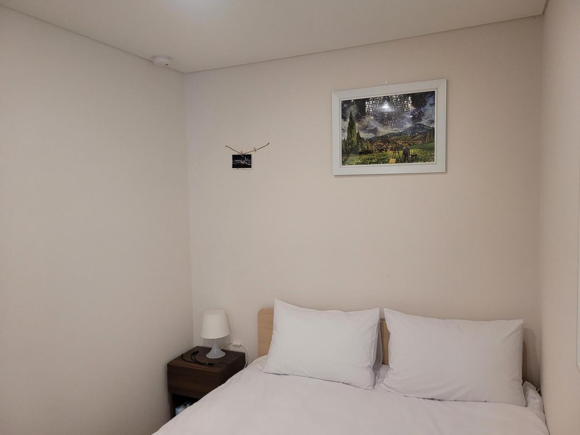 Hello & Hangang Park, 5 Min Walk From Konkuk University, Seongsu, Jayang Subway Stations *