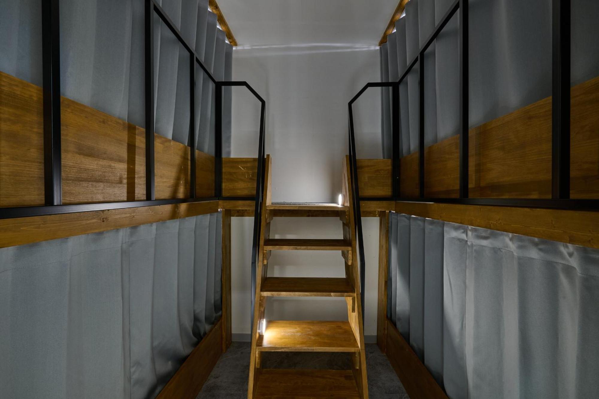 Half Rest Jongno Insa Hostel *
