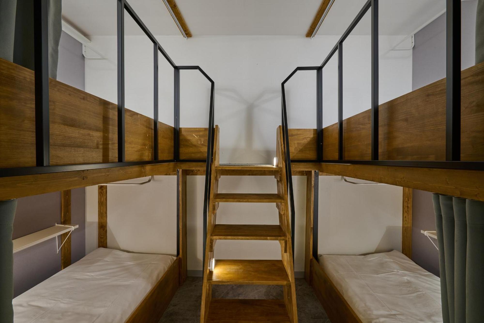 Half Rest Jongno Insa Hostel Seoul