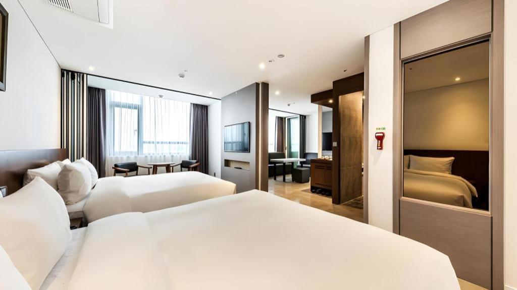 Cs Premier Hotel