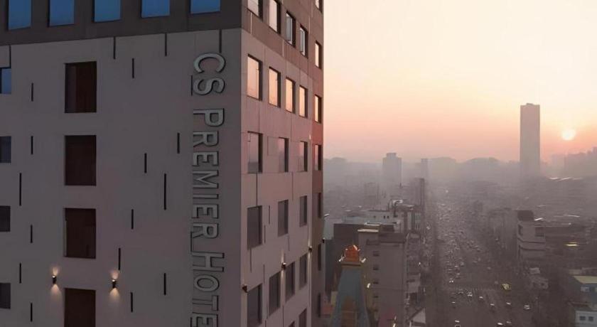 Cs Premier 3*