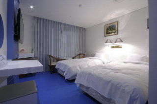 Hotel Dong 3*
