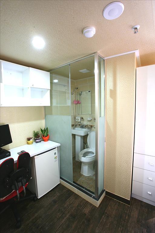 Guest house Apgujeong Seoul