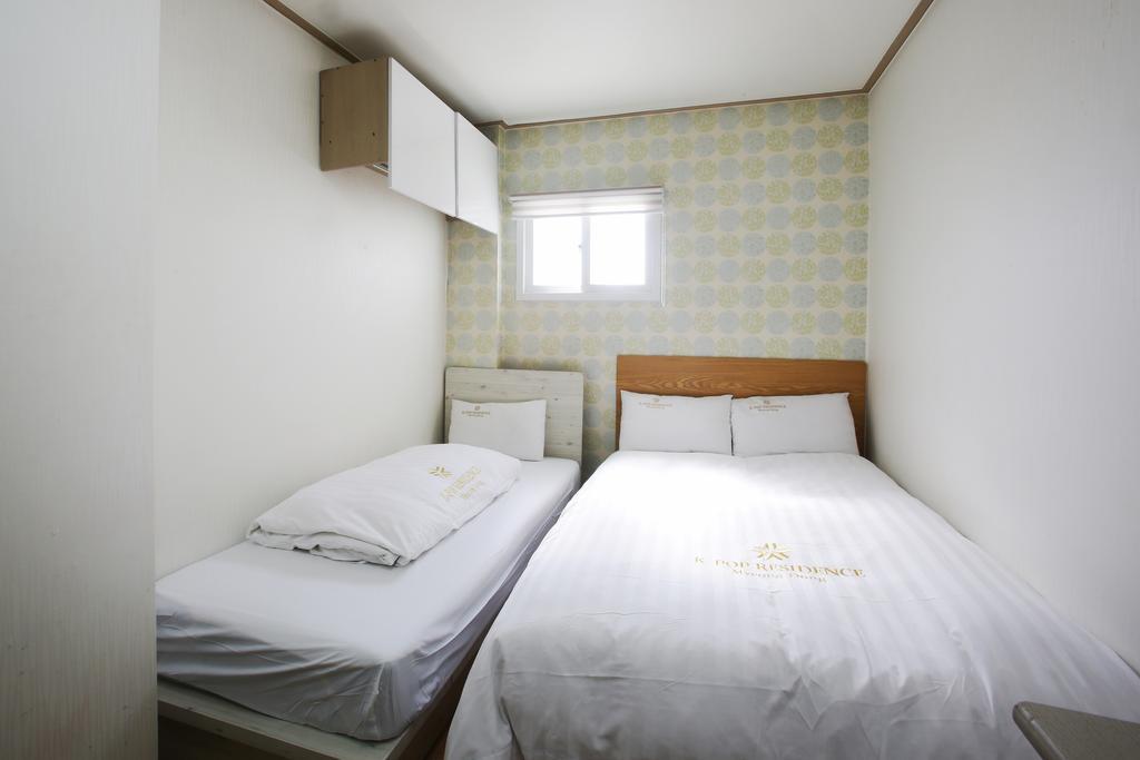 K-Pop Residence Myeongdong 1 2* Seoul