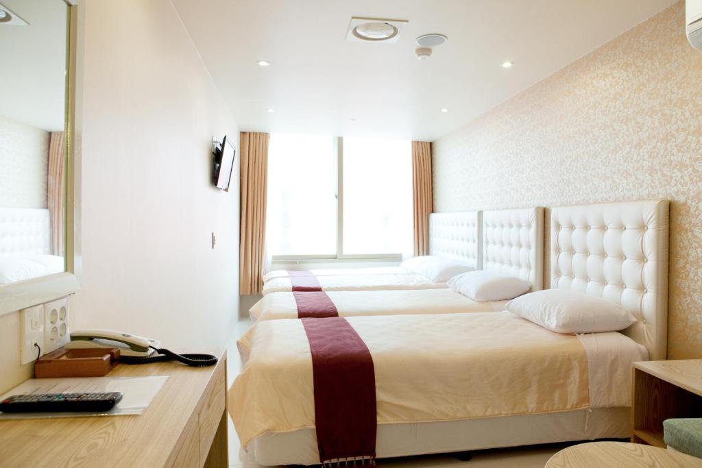 Cozy Myeongdong Seoul