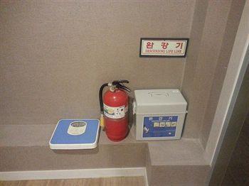 Bigbang Hotel 2*