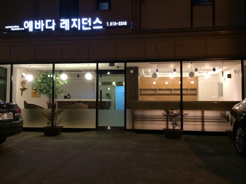 Apartment E