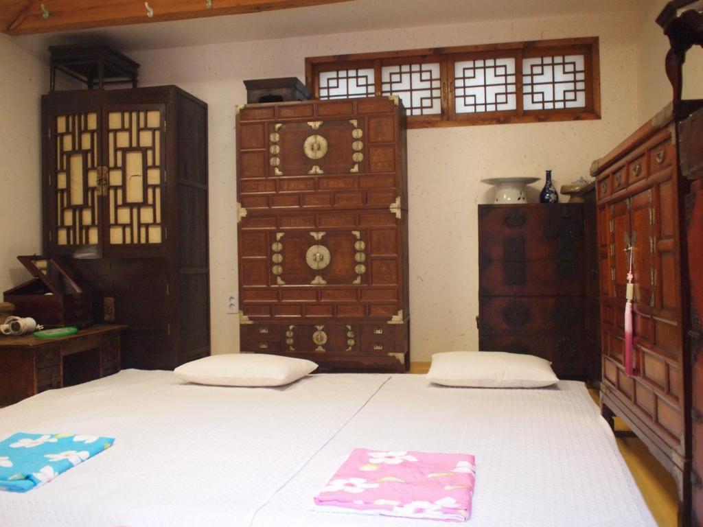 Eugene Hanok Culture Center Dongdaemun Seoul