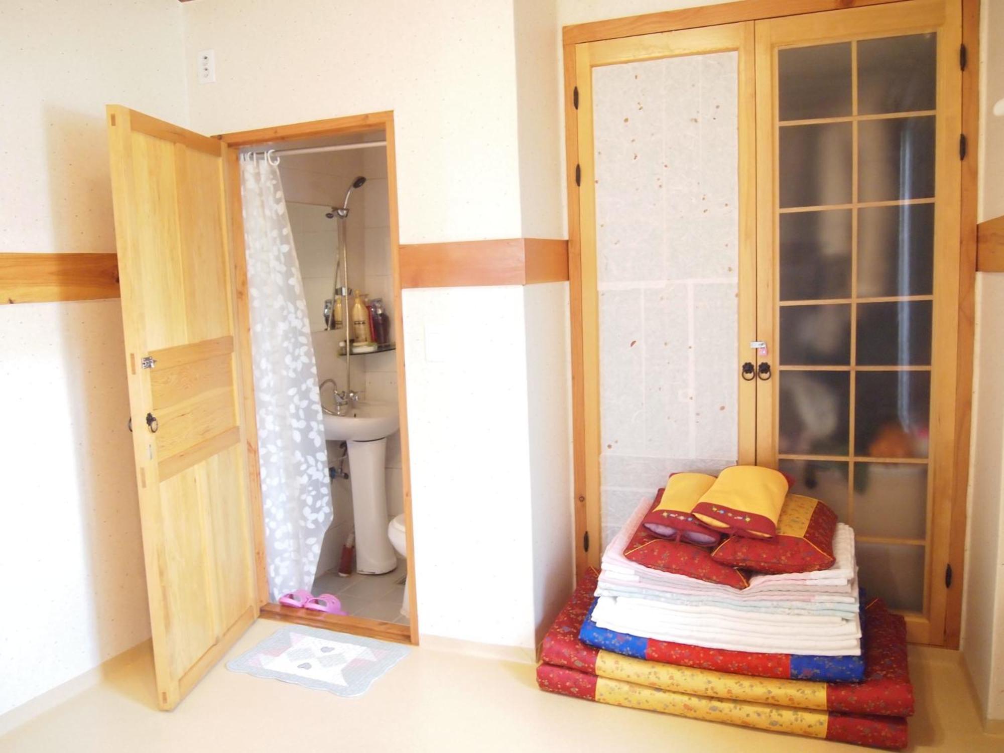Guest house Gaonjae Hanok 2*