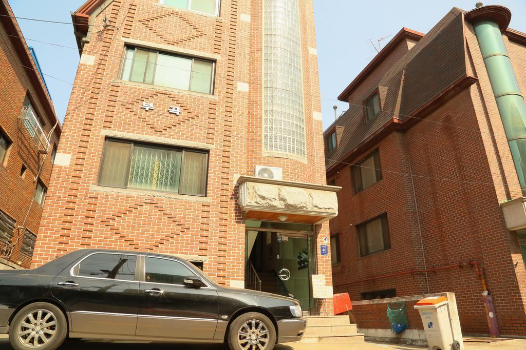 Seoul Holiday Guesthouse Guest house Seoul