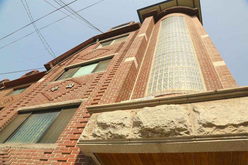 Seoul Holiday Guesthouse Guest house